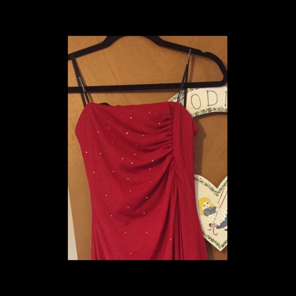Long red strapless formal dress